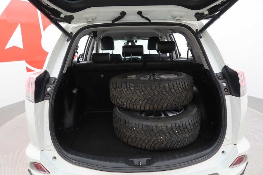 Toyota RAV4 vaihtoauto