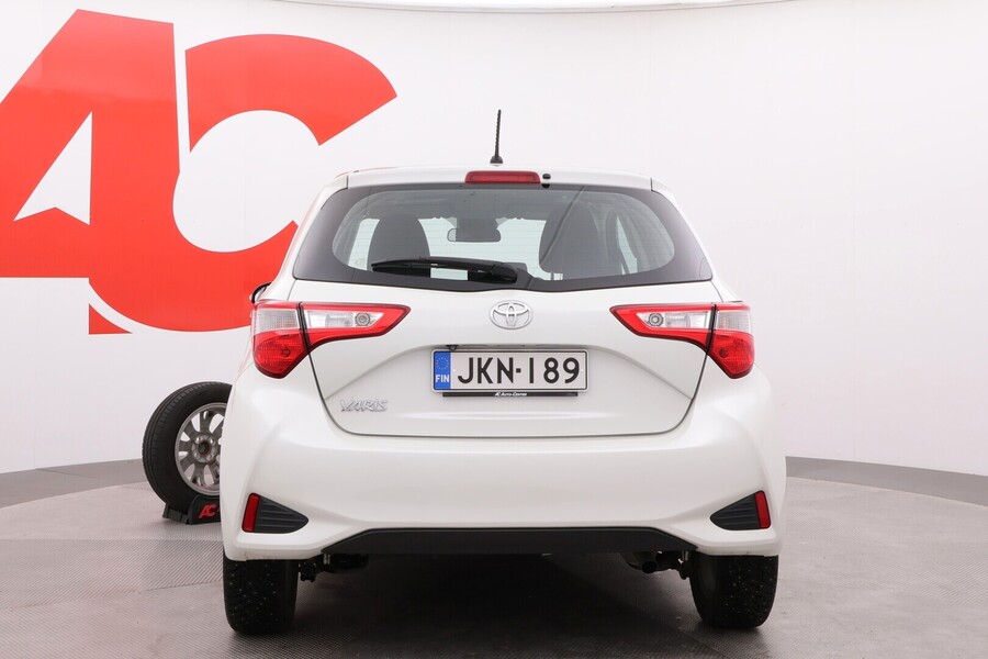 Toyota Yaris vaihtoauto