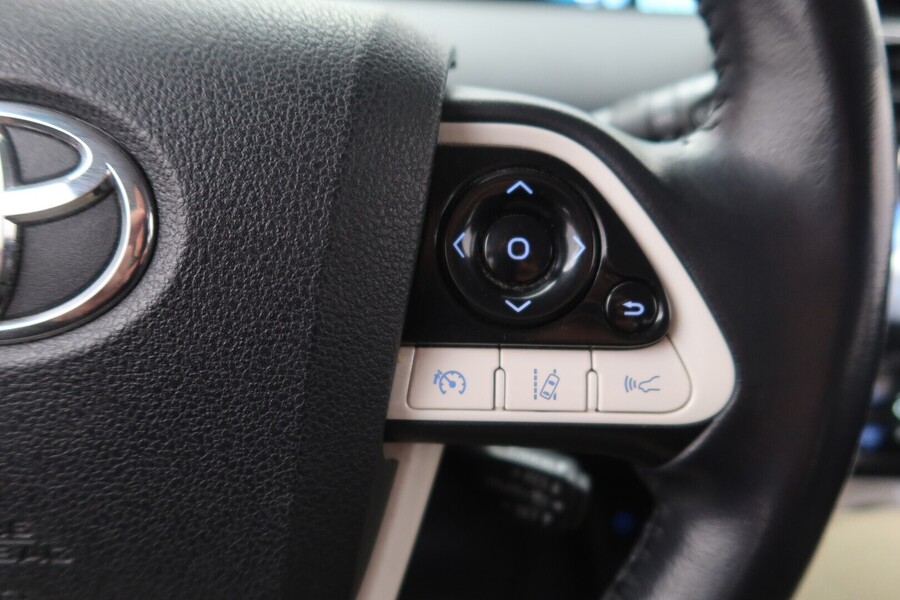 Toyota Prius vaihtoauto