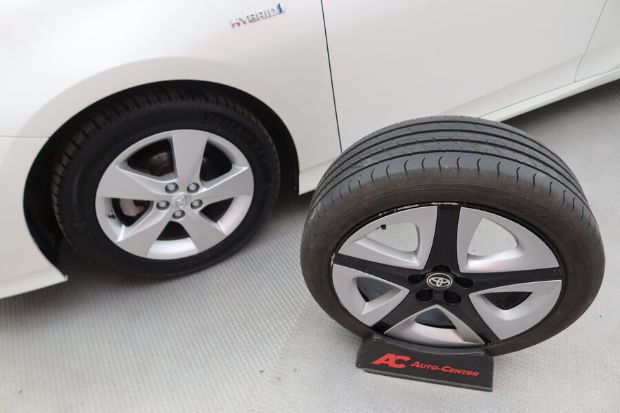 Toyota Prius vaihtoauto