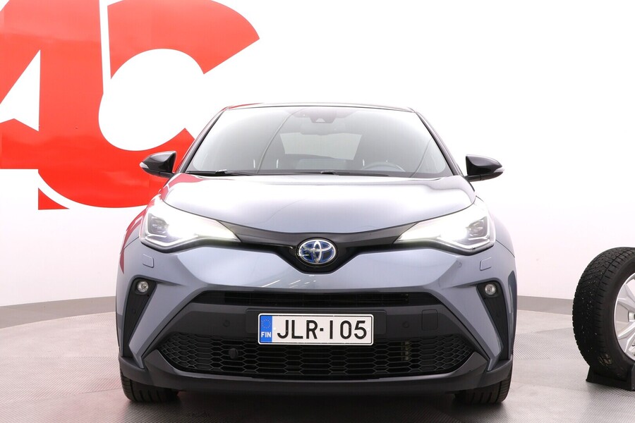 Toyota C-HR vaihtoauto