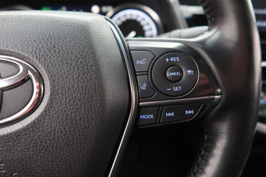 Toyota Camry vaihtoauto