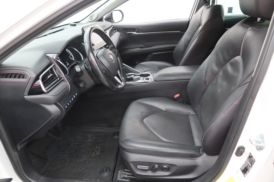 Toyota Camry vaihtoauto