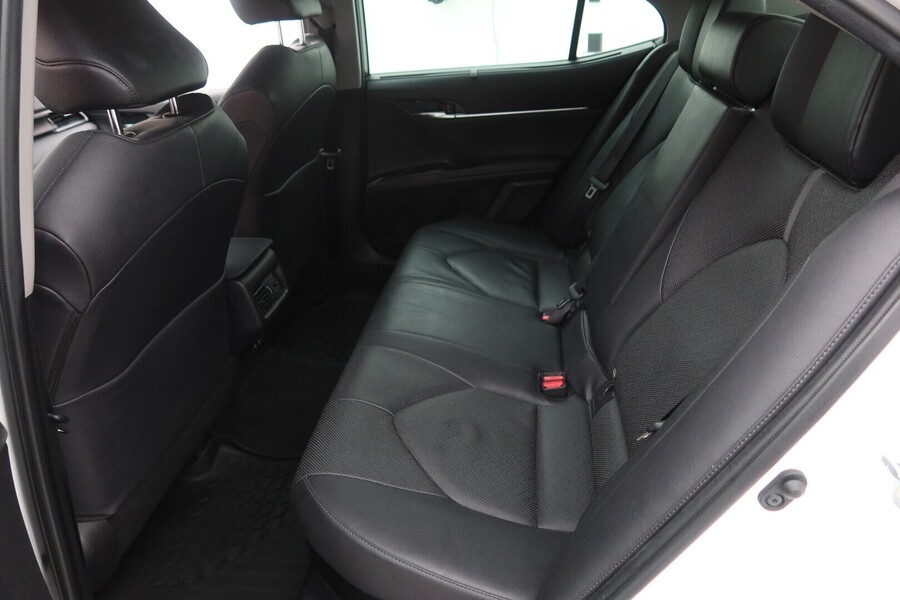 Toyota Camry vaihtoauto