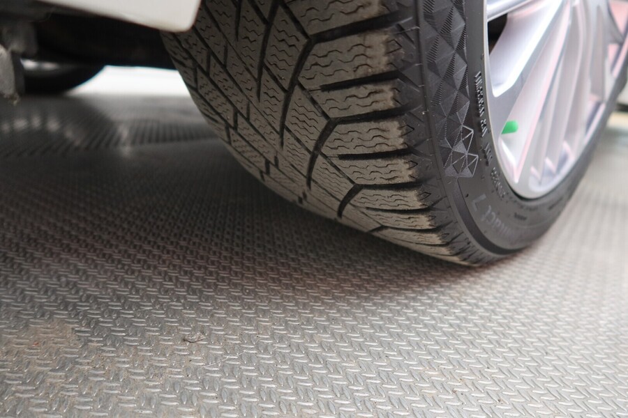 Toyota Camry vaihtoauto