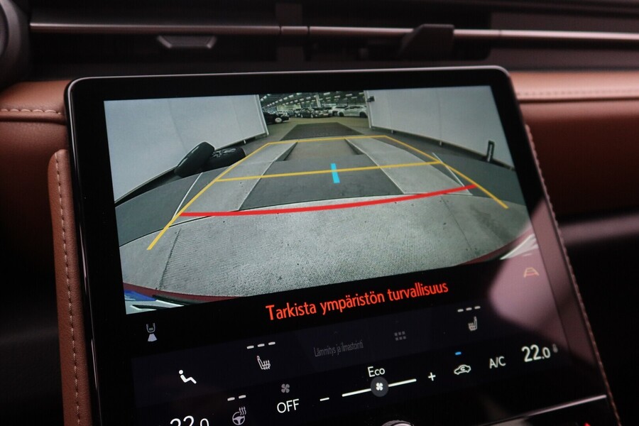 Lexus LBX vaihtoauto