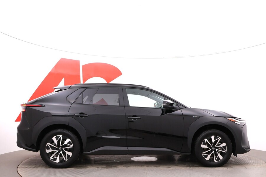 Toyota bZ4X vaihtoauto