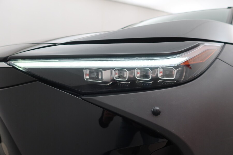 Toyota bZ4X vaihtoauto