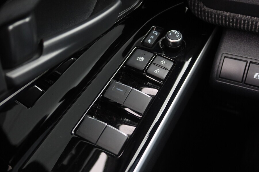 Toyota bZ4X vaihtoauto