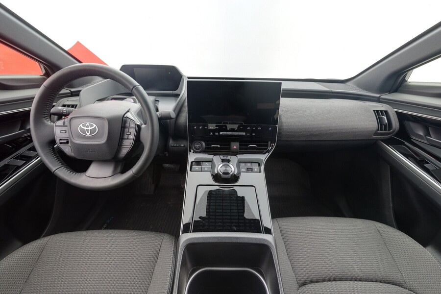 Toyota bZ4X vaihtoauto