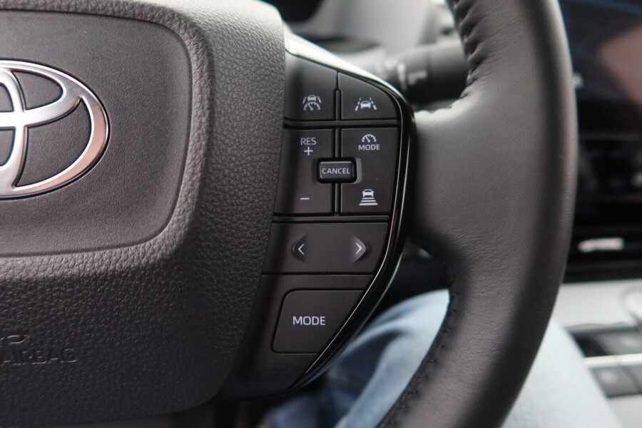 Toyota bZ4X vaihtoauto