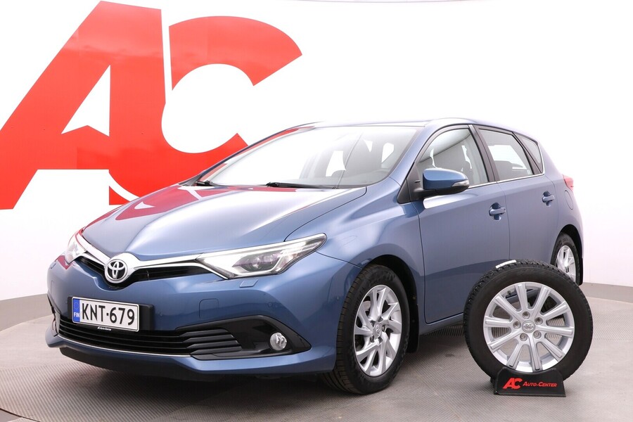 Toyota Auris vaihtoauto