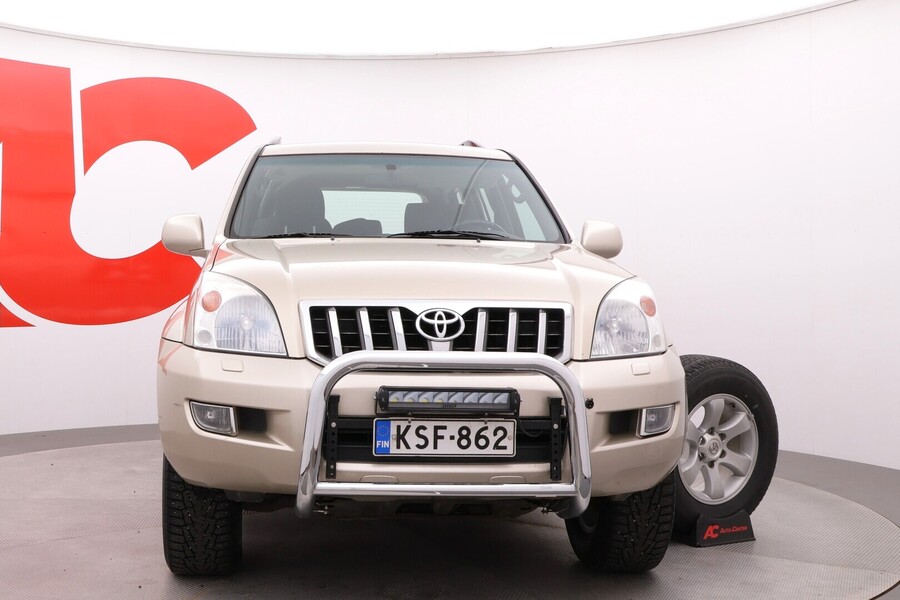 Toyota Land Cruiser vaihtoauto