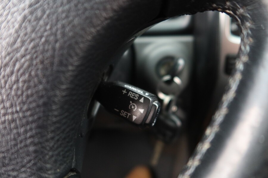 Toyota Land Cruiser vaihtoauto