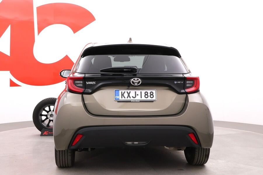 Toyota Yaris vaihtoauto