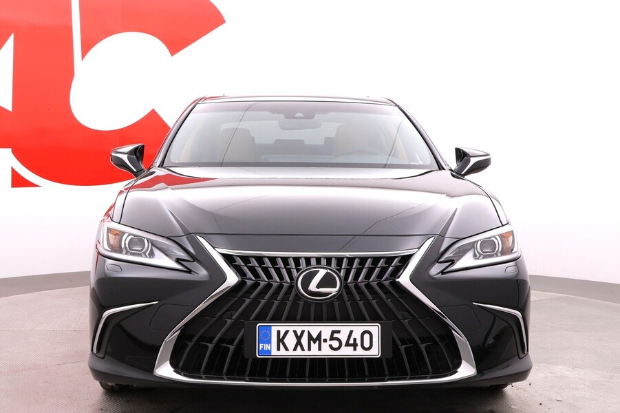 Lexus ES vaihtoauto