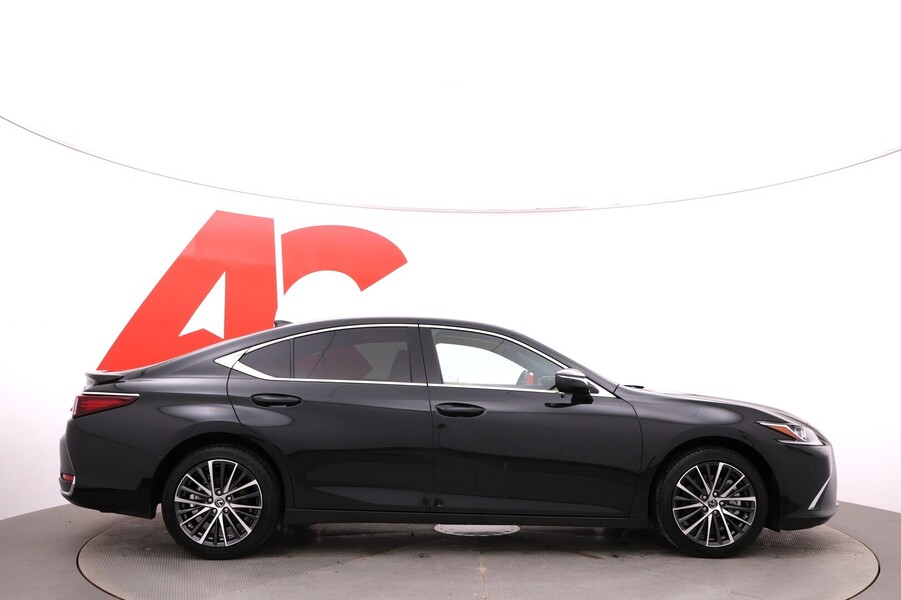 Lexus ES vaihtoauto