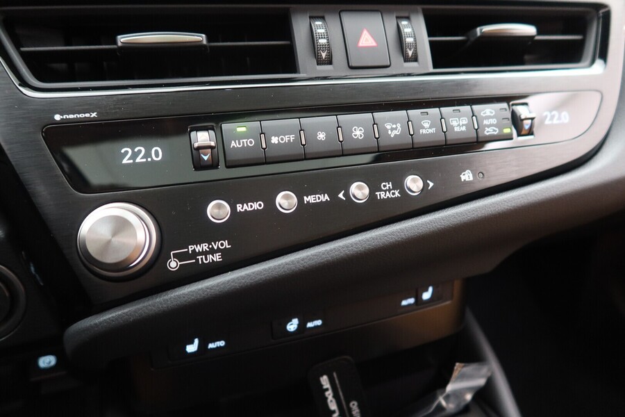 Lexus ES vaihtoauto