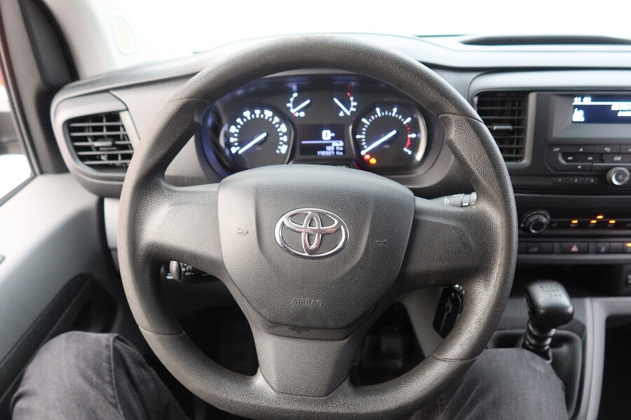 Toyota Proace vaihtoauto