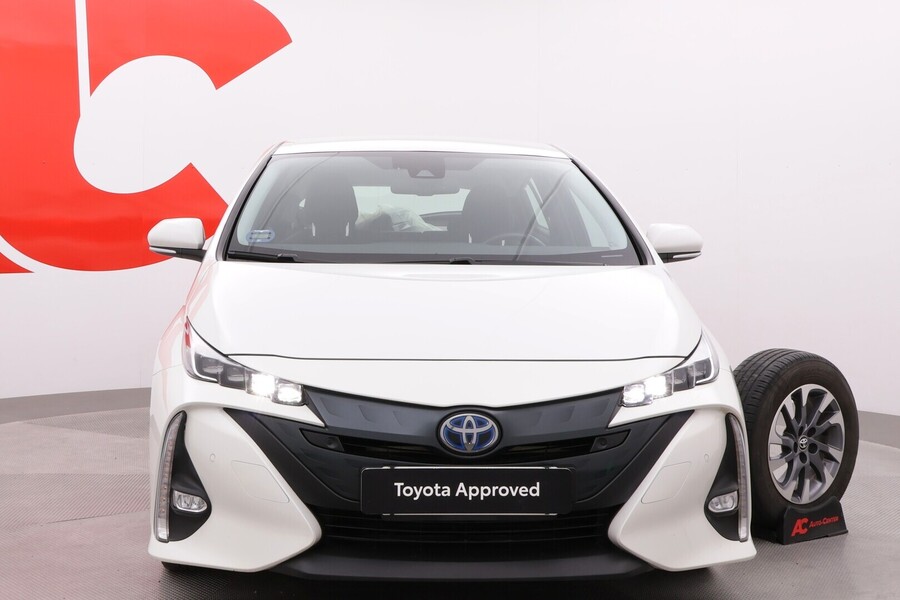 Toyota Prius Plug-in vaihtoauto