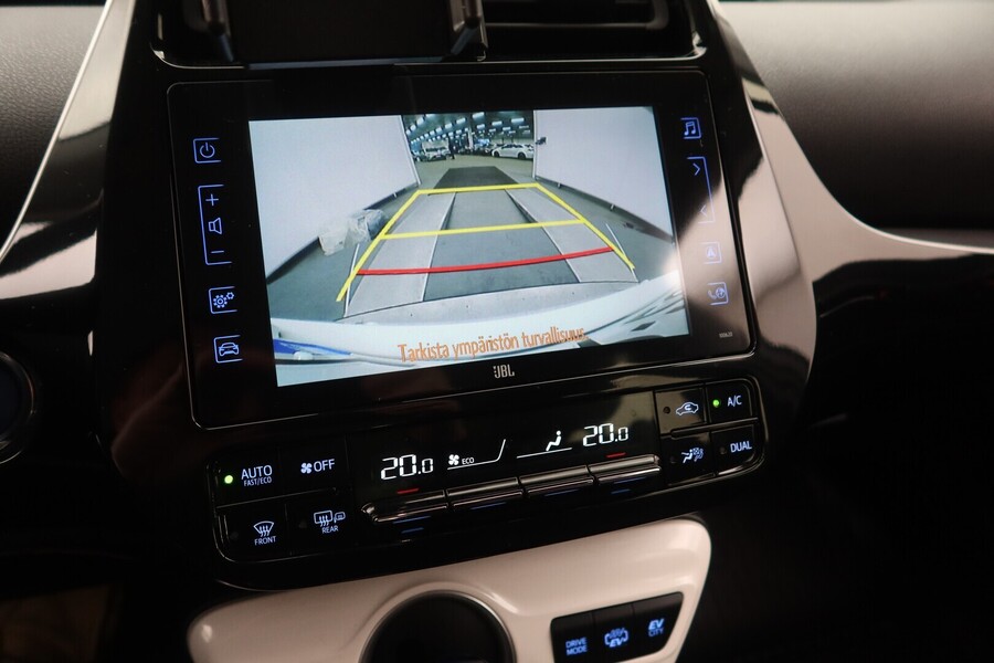 Toyota Prius Plug-in vaihtoauto