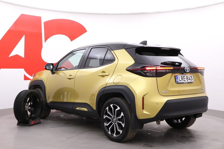 Toyota Yaris Cross vaihtoauto