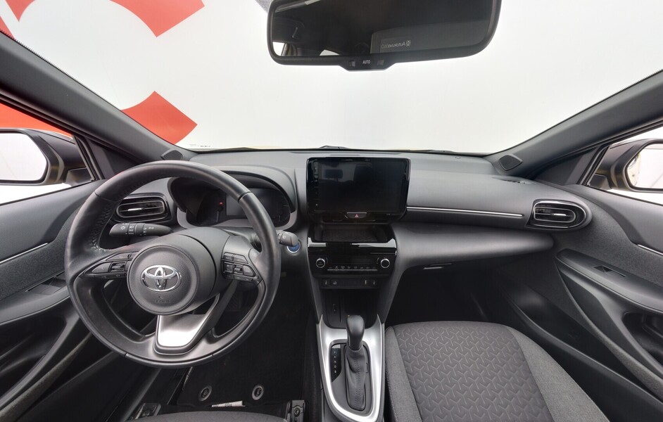 Toyota Yaris Cross vaihtoauto