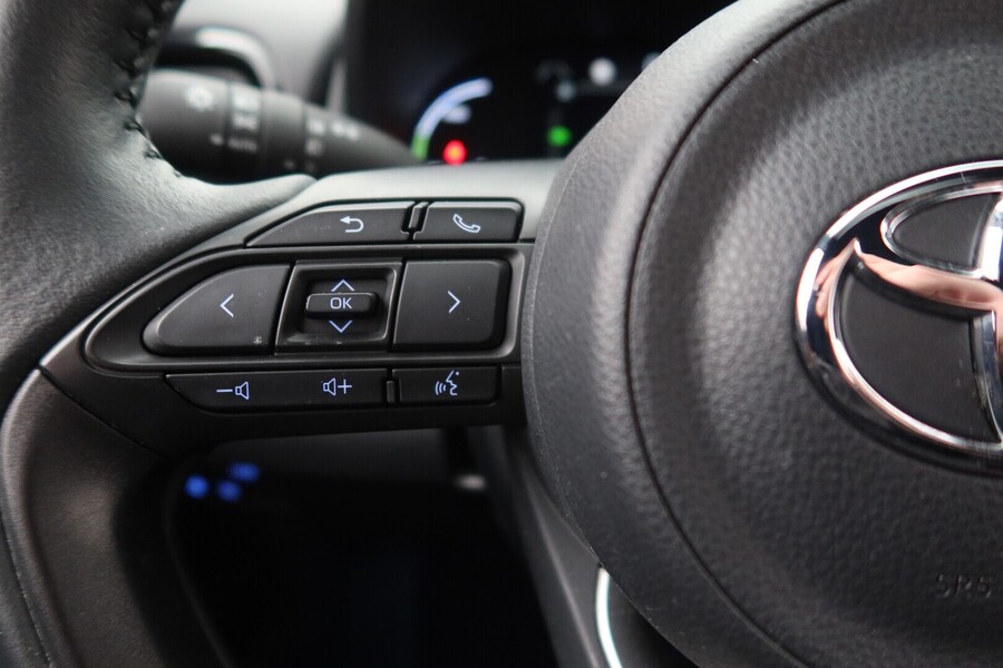 Toyota Yaris Cross vaihtoauto