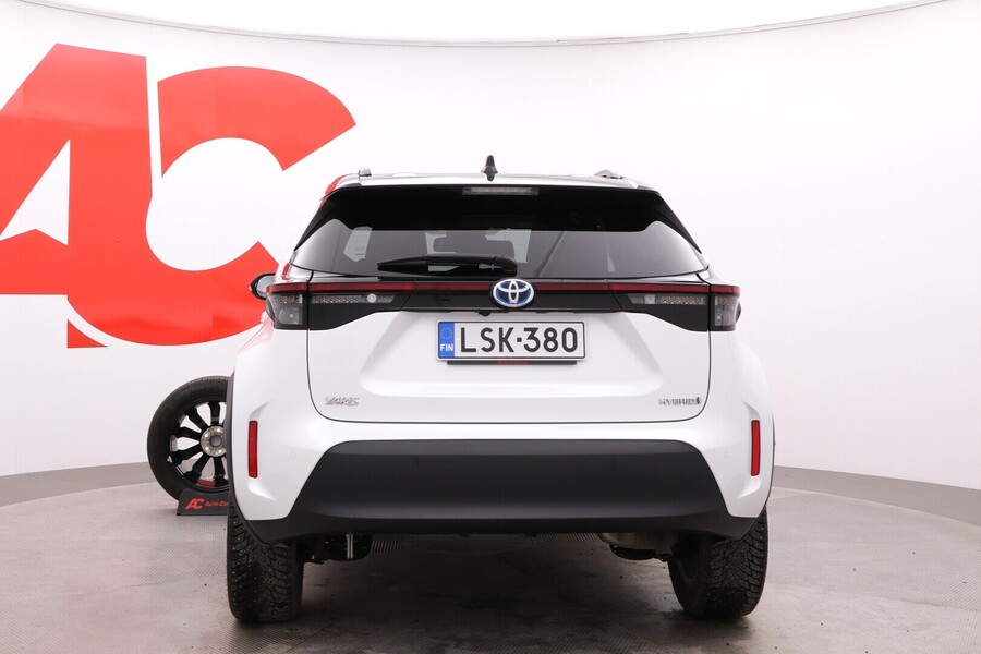 Toyota Yaris Cross vaihtoauto