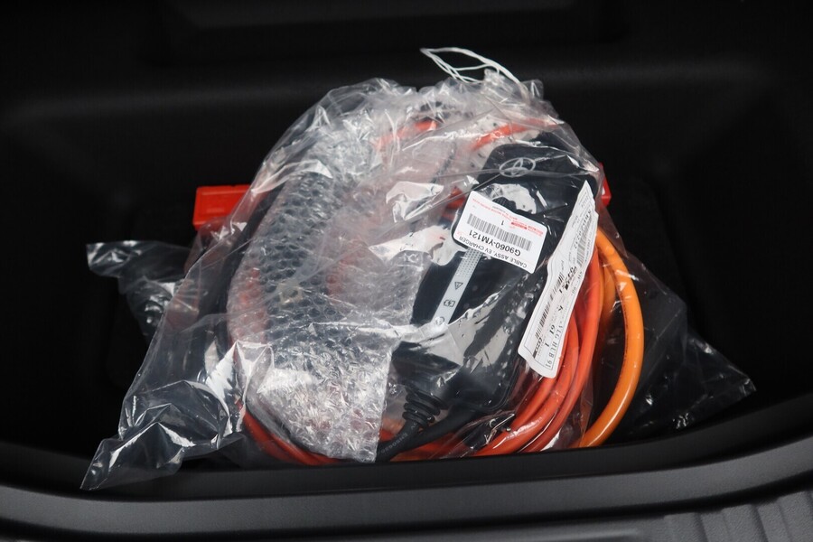 Toyota bZ4X vaihtoauto