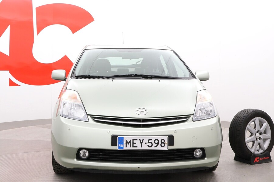 Toyota Prius vaihtoauto