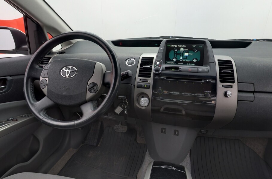 Toyota Prius vaihtoauto