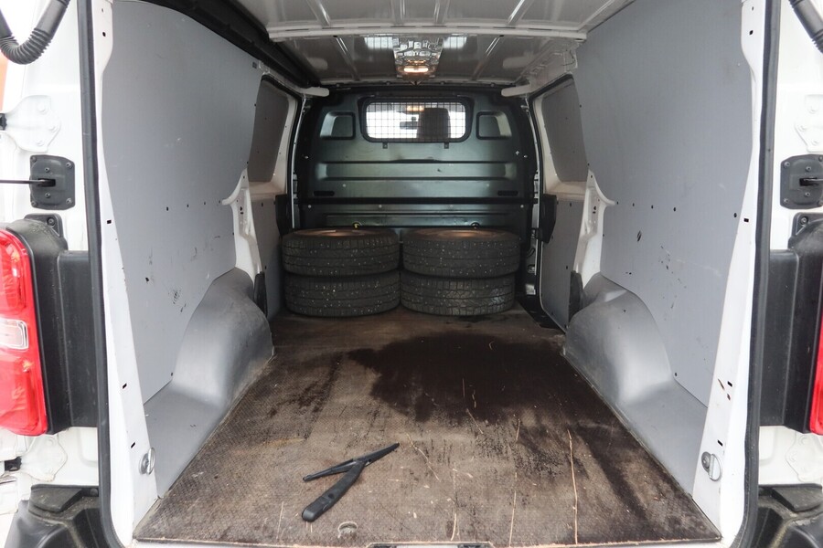 Toyota Proace vaihtoauto