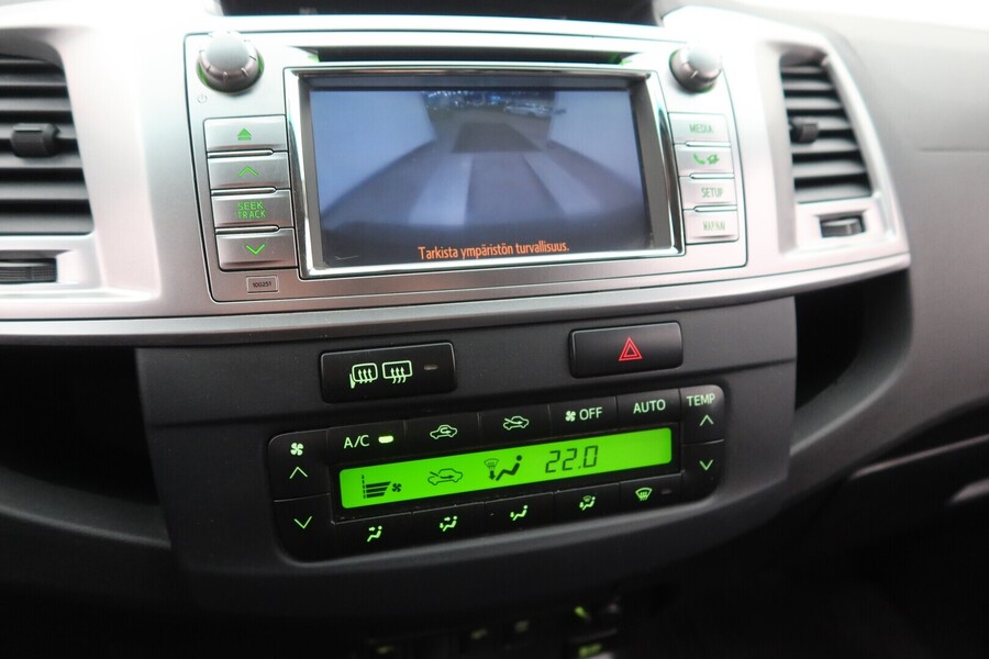 Toyota Hilux vaihtoauto