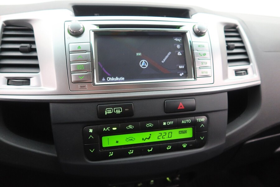 Toyota Hilux vaihtoauto