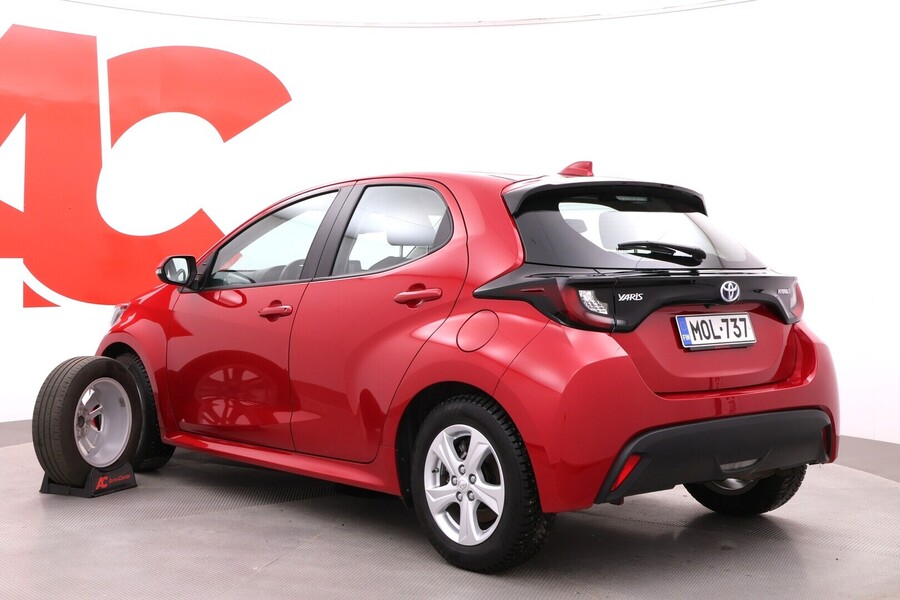 Toyota Yaris vaihtoauto