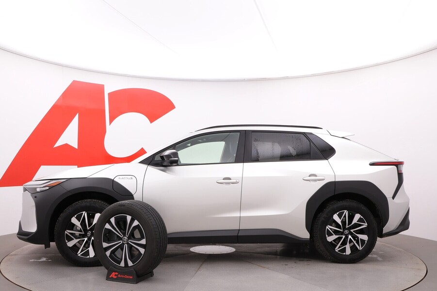 Toyota bZ4X vaihtoauto