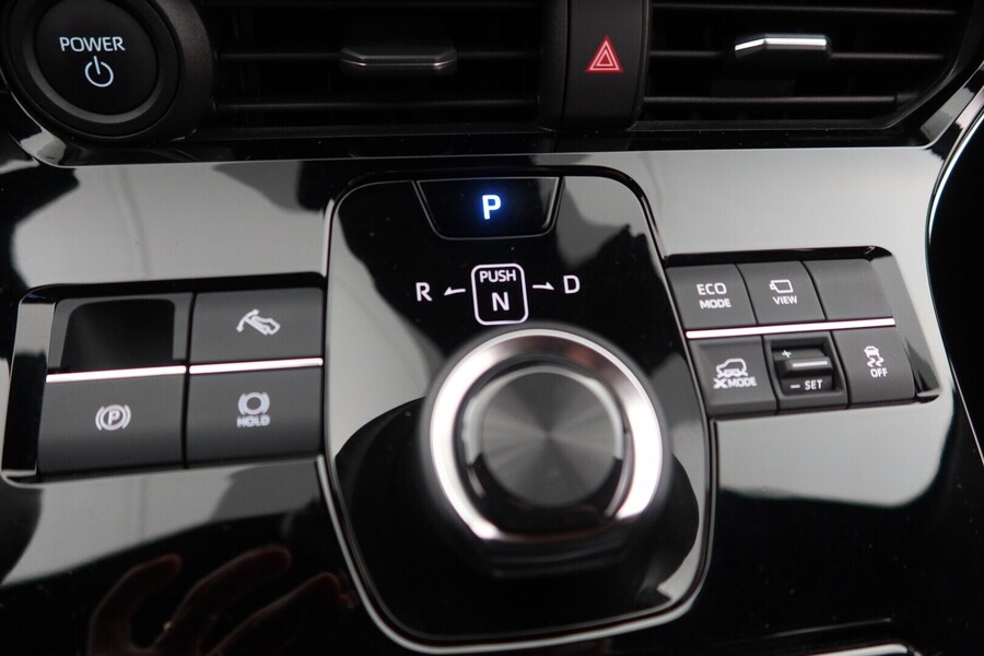 Toyota bZ4X vaihtoauto