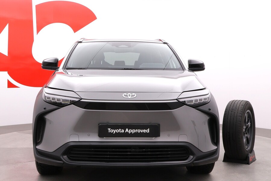 Toyota bZ4X vaihtoauto