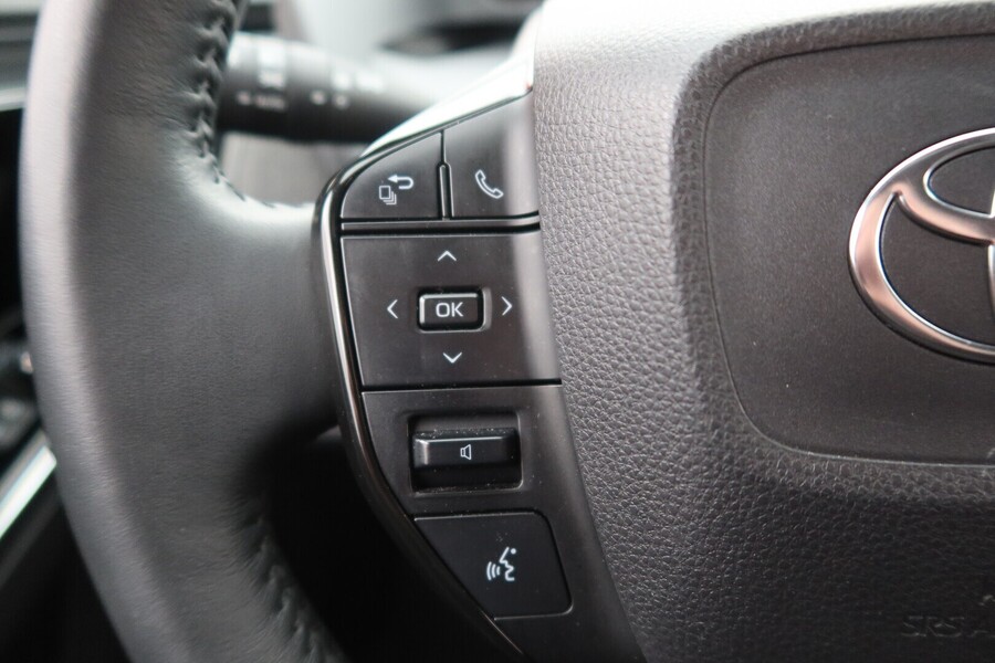 Toyota bZ4X vaihtoauto