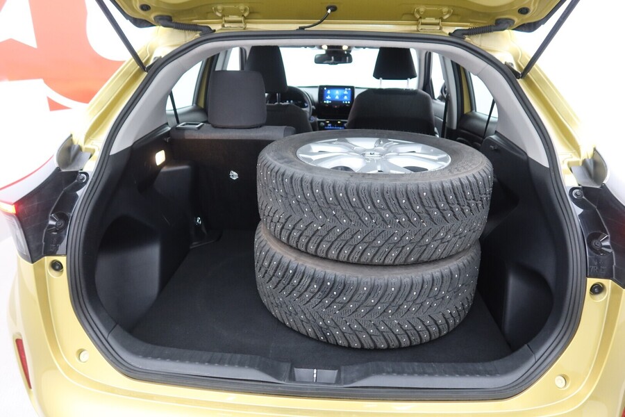 Toyota Yaris Cross vaihtoauto