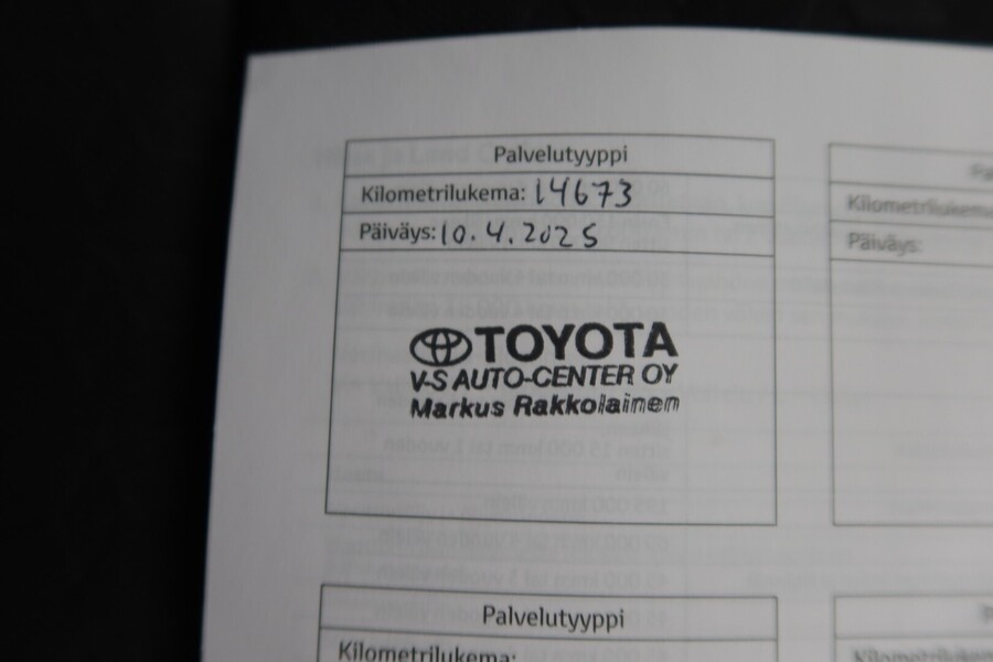 Toyota Yaris vaihtoauto