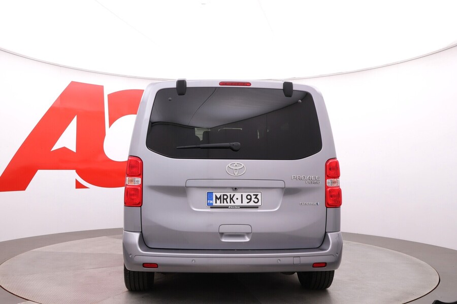 Toyota Proace Verso vaihtoauto