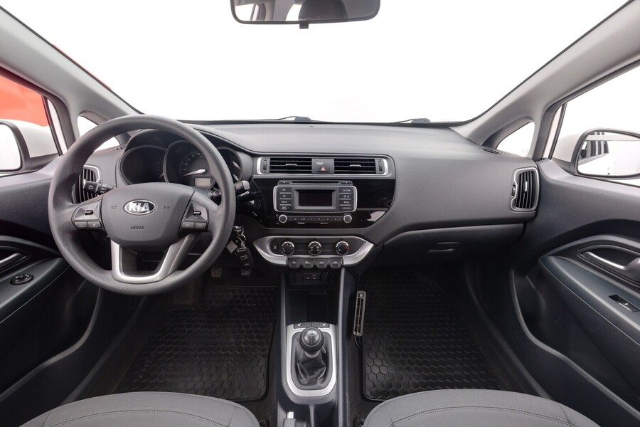 Kia Rio vaihtoauto