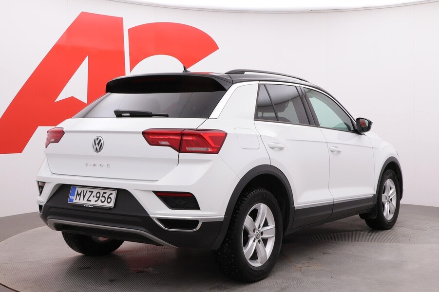 Volkswagen T-Roc vaihtoauto