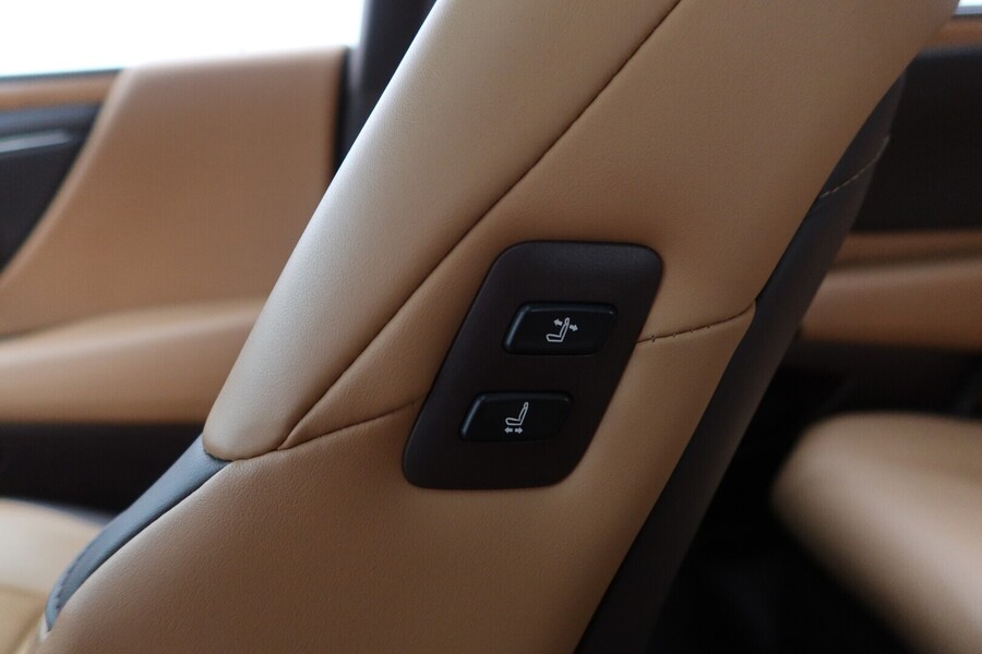 Lexus ES vaihtoauto