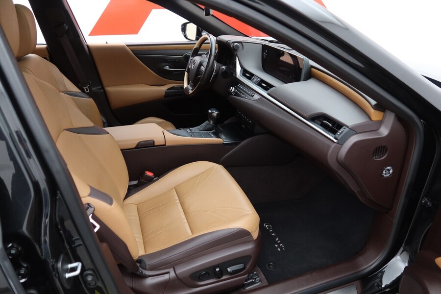 Lexus ES vaihtoauto