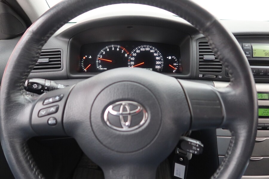 Toyota Corolla vaihtoauto