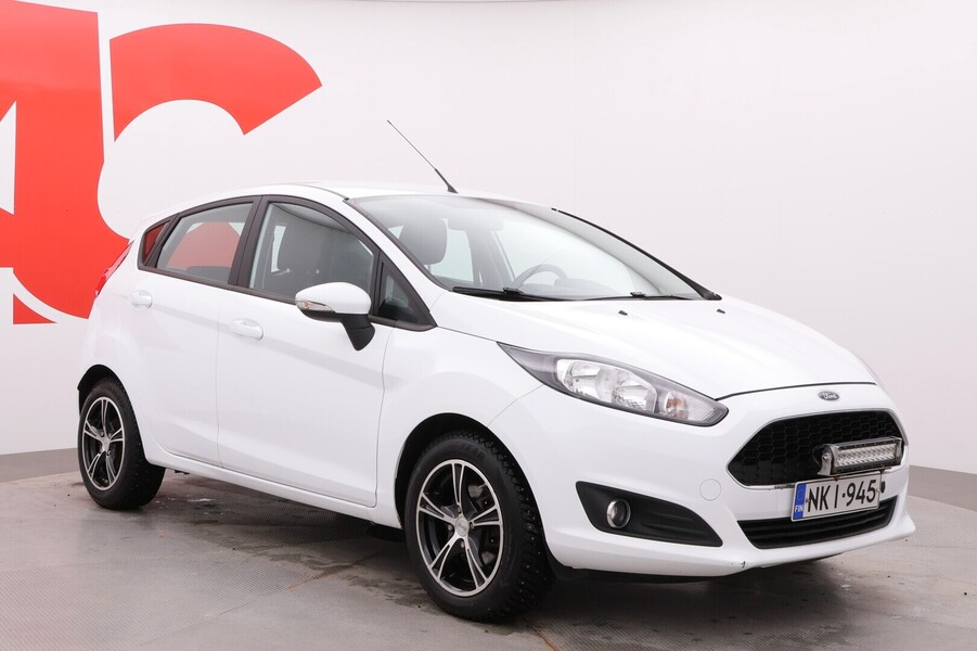 Ford Fiesta vaihtoauto