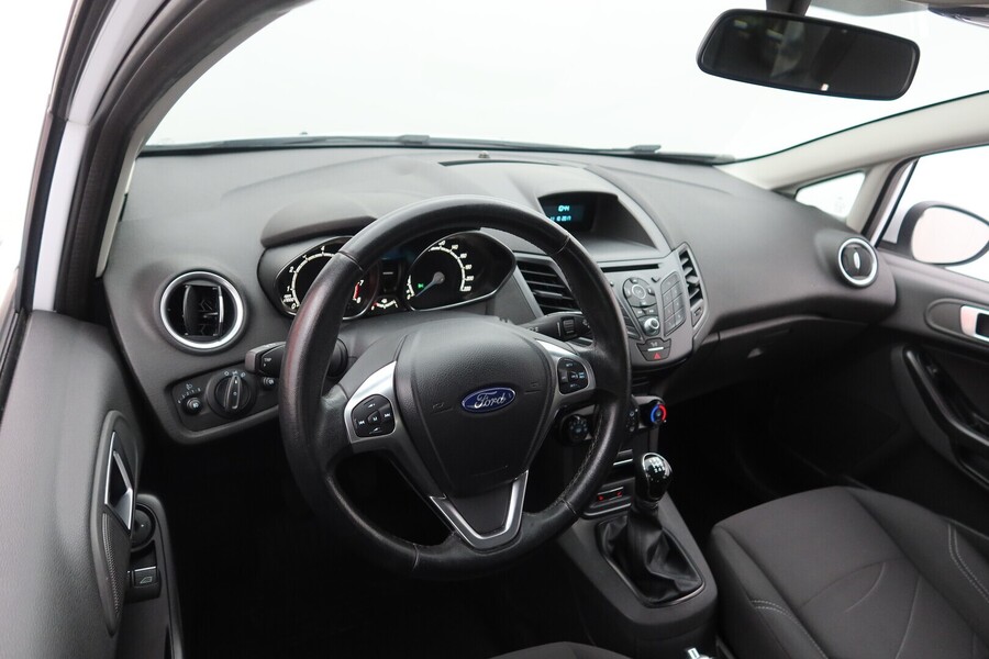 Ford Fiesta vaihtoauto